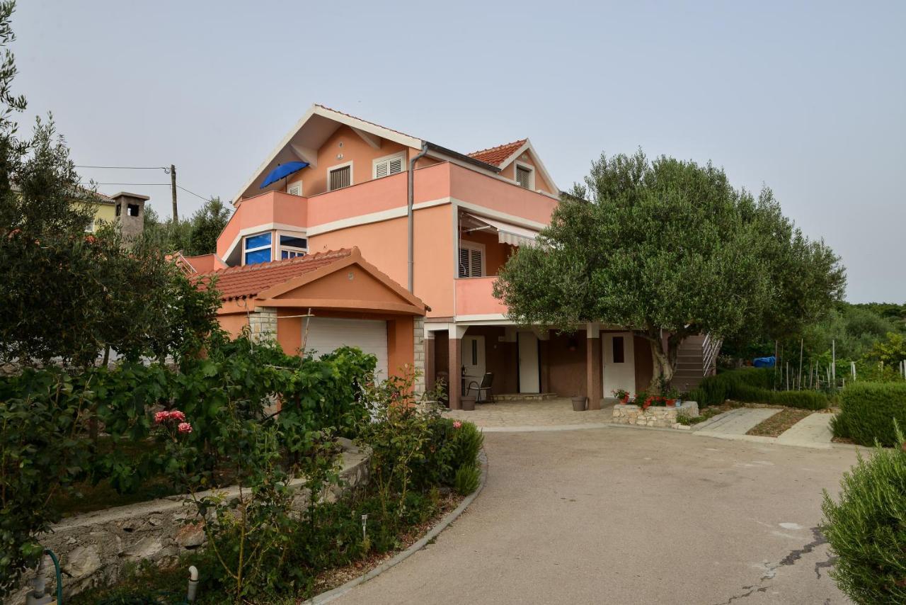 Apartment Olive Jovici  Exterior foto