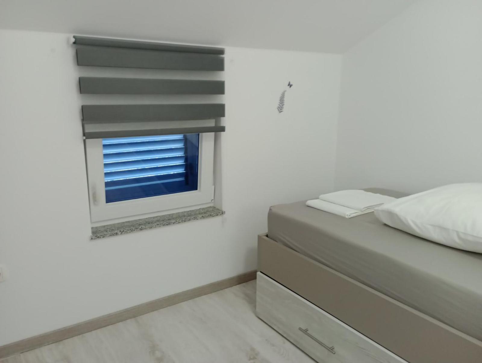 Apartment Olive Jovici  Exterior foto